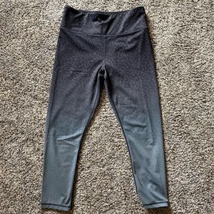 ZYIA Light n Tight Legging. Size 12